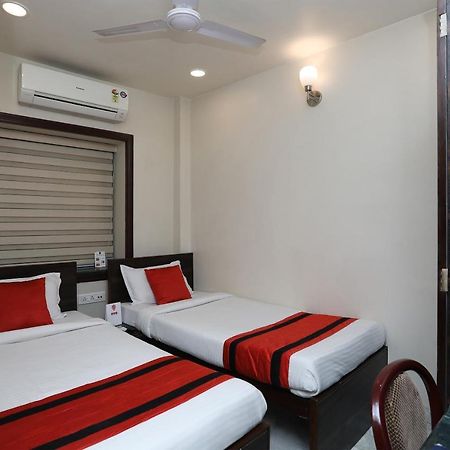 Liluāh Capital O 8318 Beeu Guest House מראה חיצוני תמונה