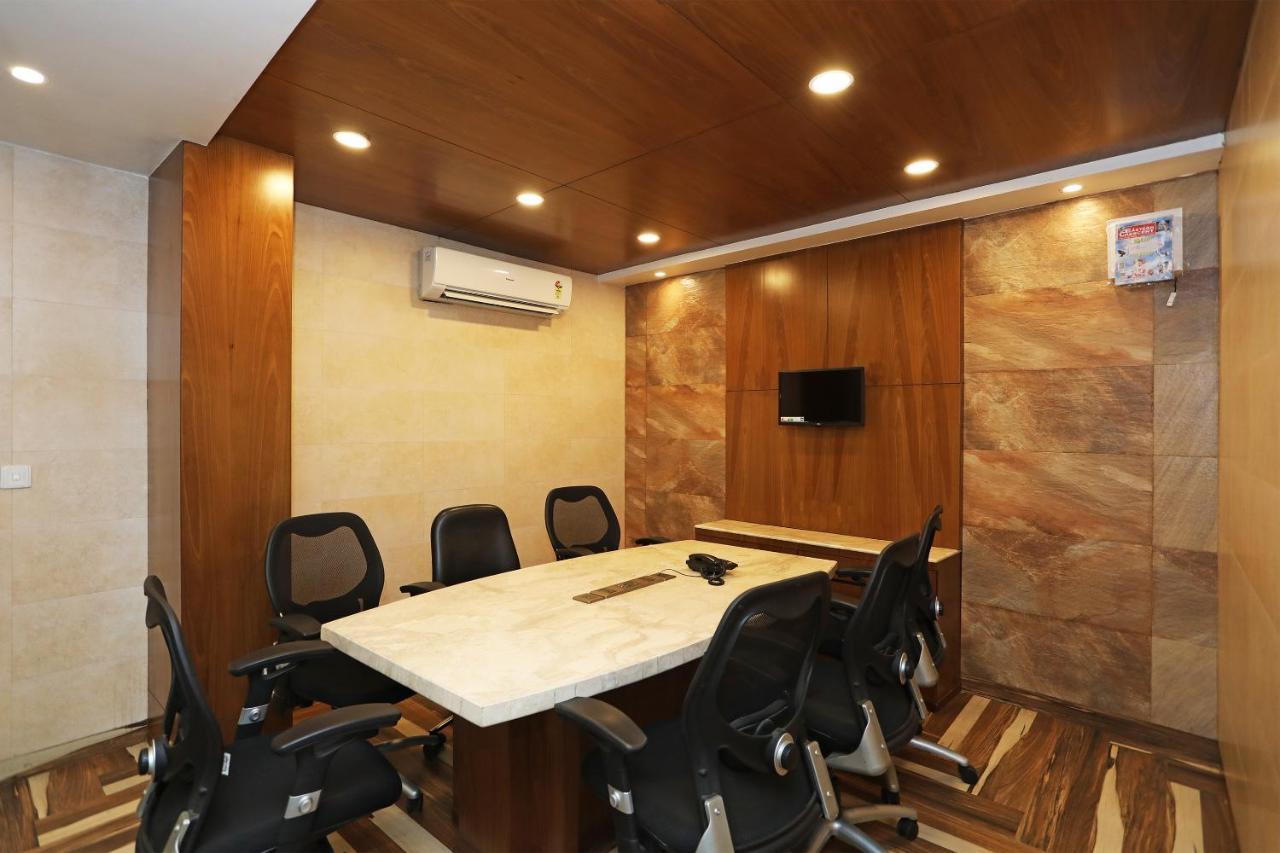 Liluāh Capital O 8318 Beeu Guest House מראה חיצוני תמונה