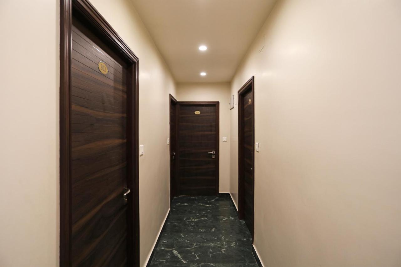 Liluāh Capital O 8318 Beeu Guest House מראה חיצוני תמונה