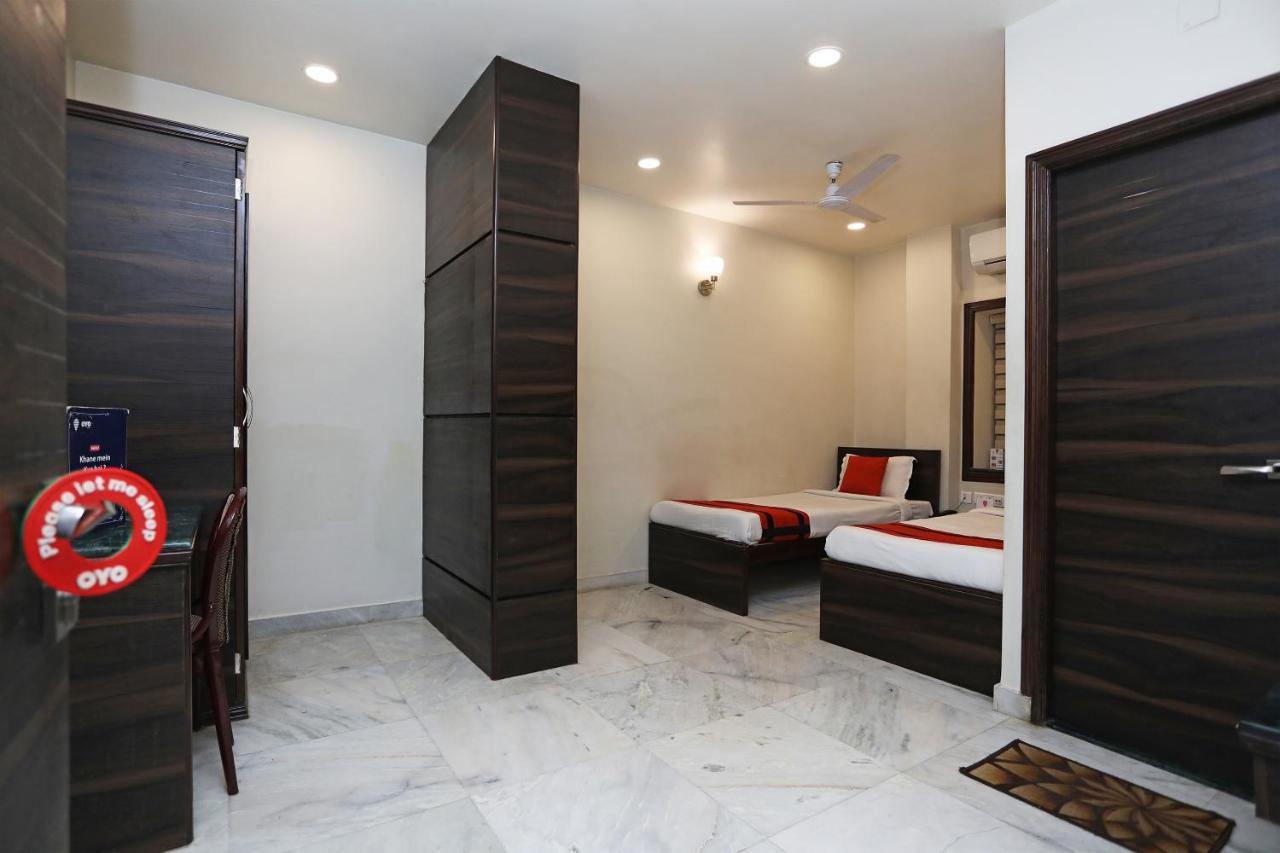 Liluāh Capital O 8318 Beeu Guest House מראה חיצוני תמונה