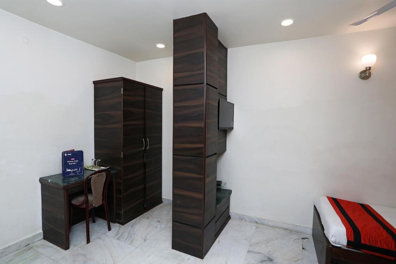 Liluāh Capital O 8318 Beeu Guest House מראה חיצוני תמונה