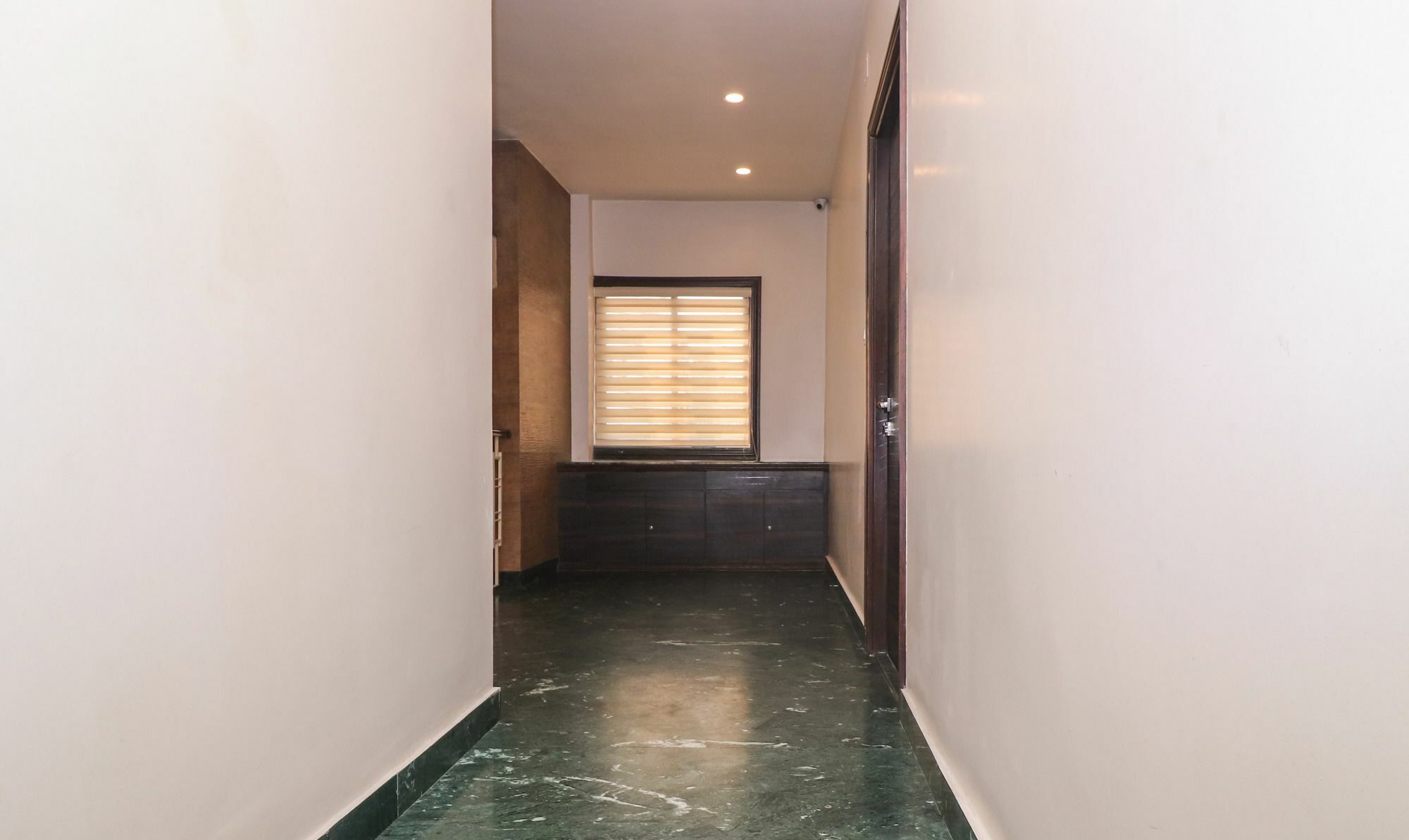 Liluāh Capital O 8318 Beeu Guest House מראה חיצוני תמונה