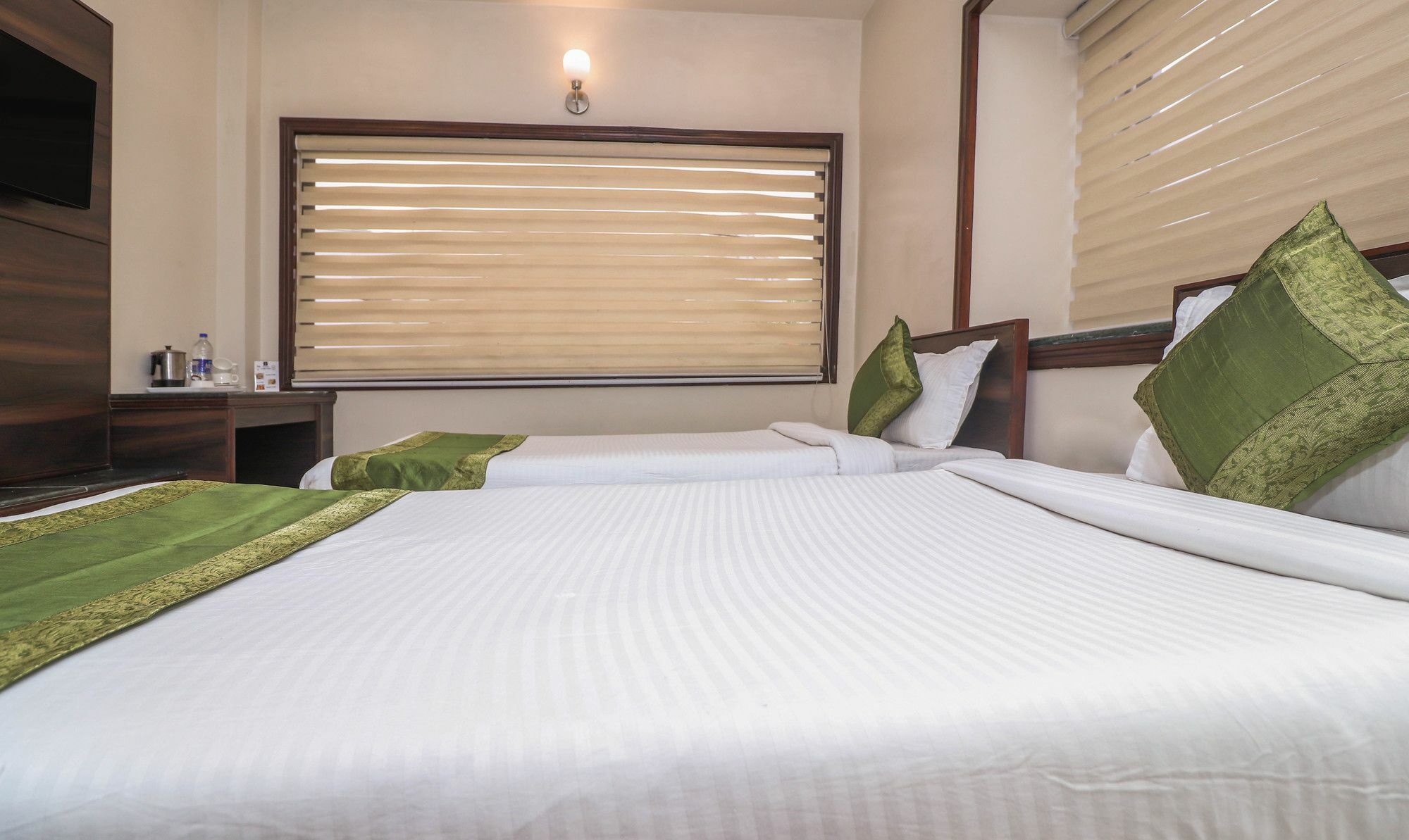 Liluāh Capital O 8318 Beeu Guest House מראה חיצוני תמונה